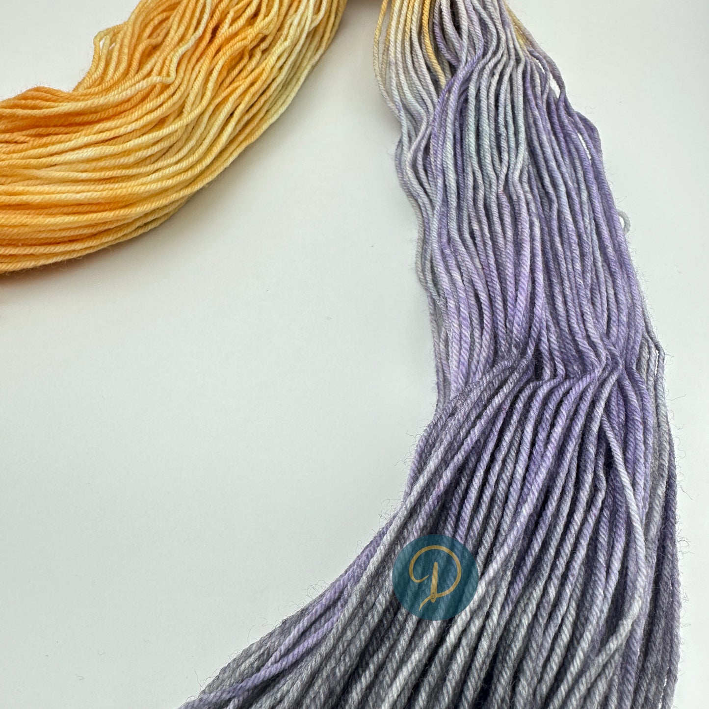 Handgefärbte Sockenwolle, 4-fach Wolle, 100 g, Nr. 115
