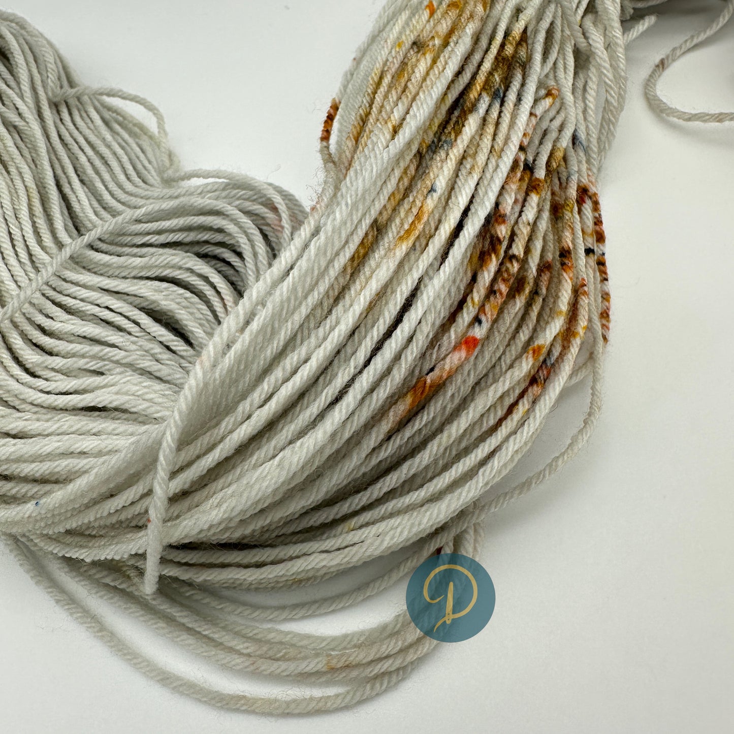 Handgefärbte Sockenwolle, 4-fach Wolle, 100 g, Nr. 30A