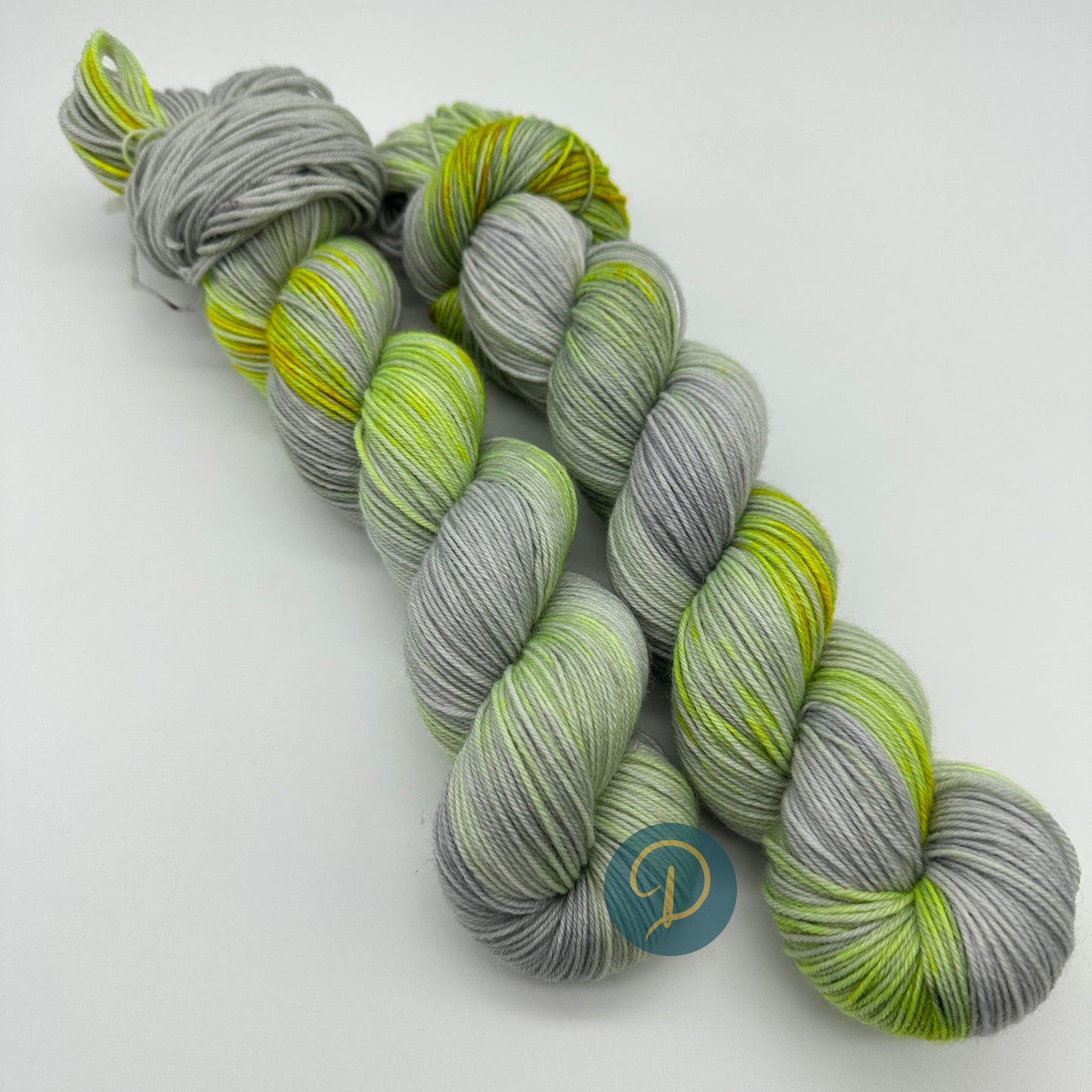 Handgefärbte Sockenwolle, 4-fach Wolle, 100 g, Nr. 27A