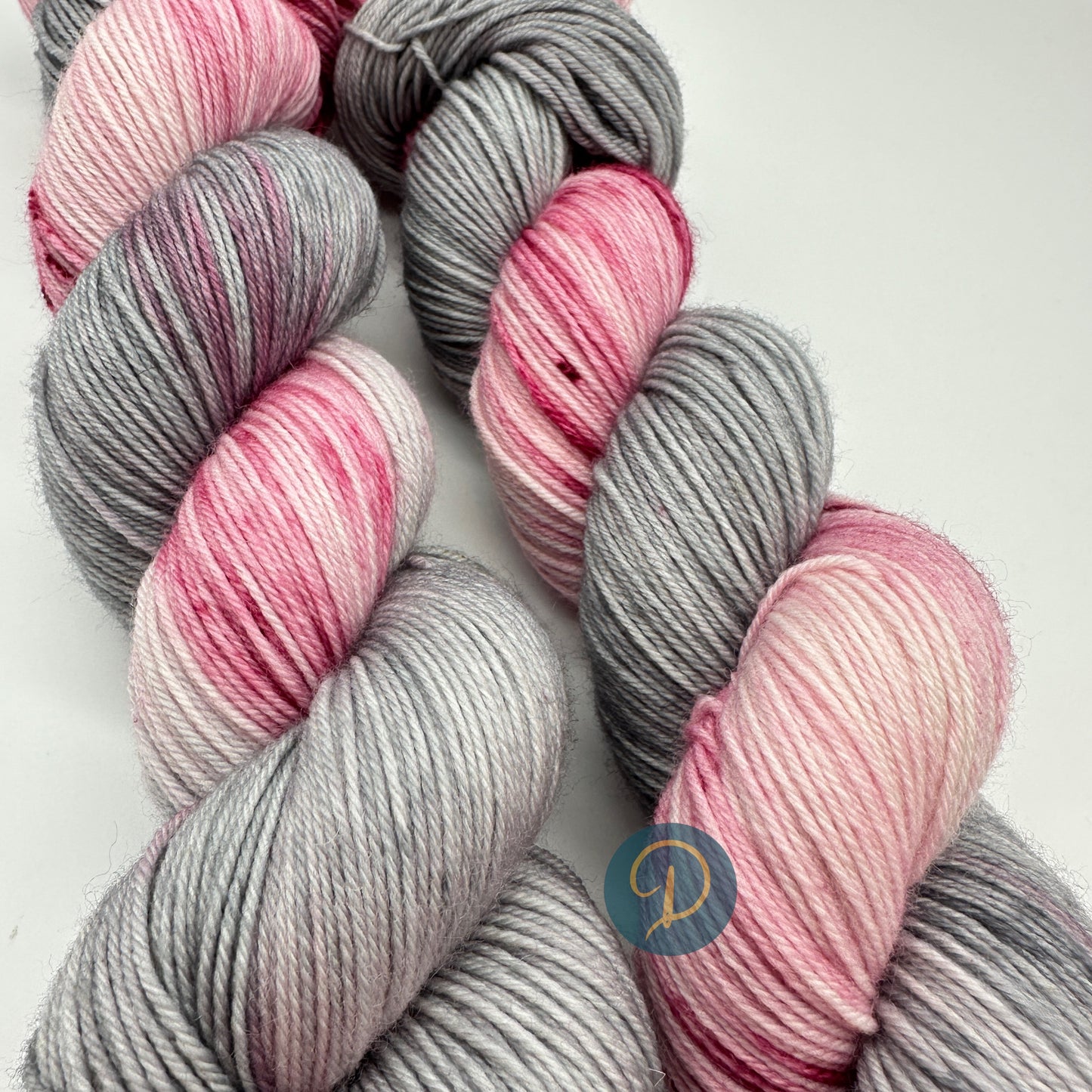 Handgefärbte Sockenwolle, 4-fach Wolle, 100 g, Nr. 29A