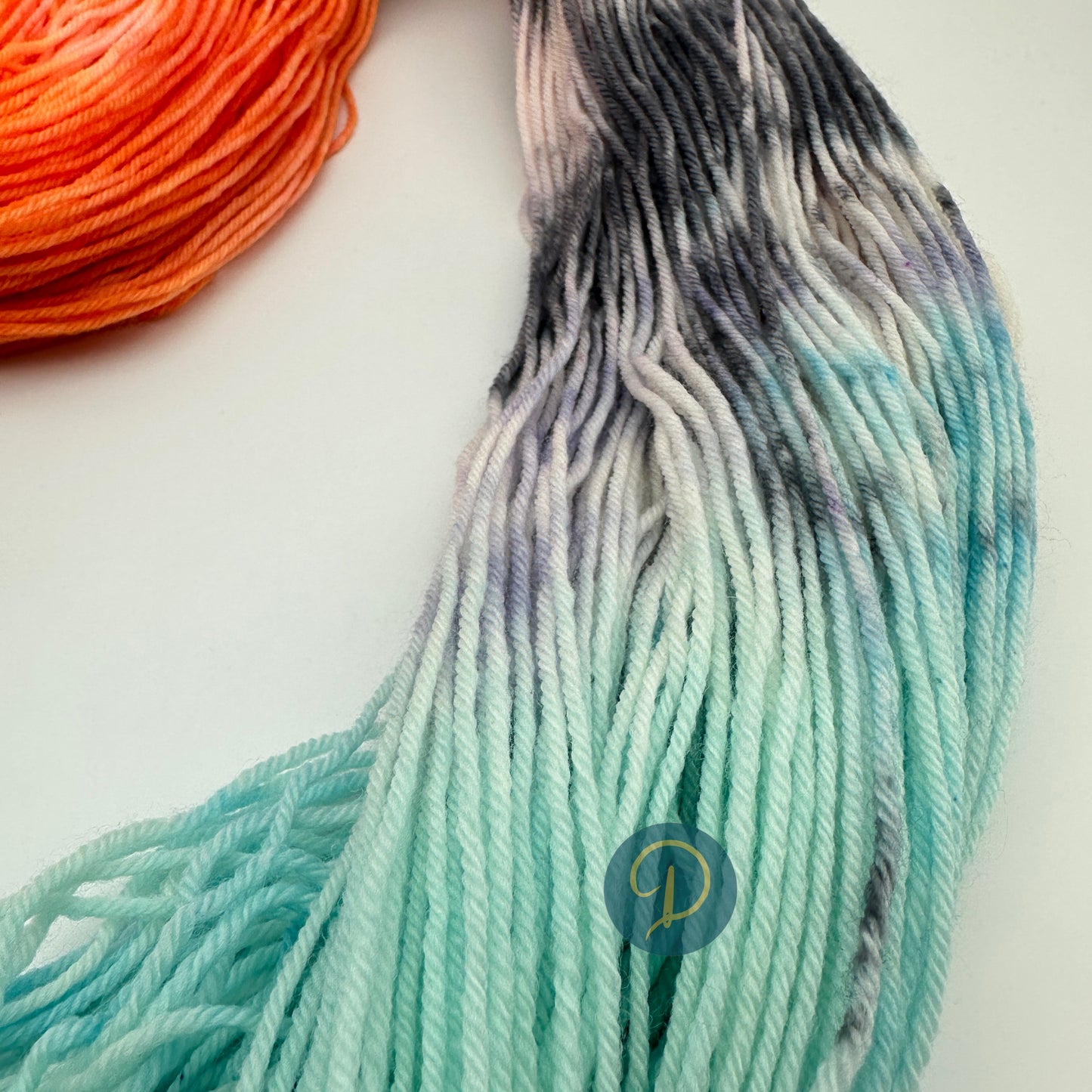 Handgefärbte Sockenwolle, 4-fach Wolle, 100 g, Nr. 123