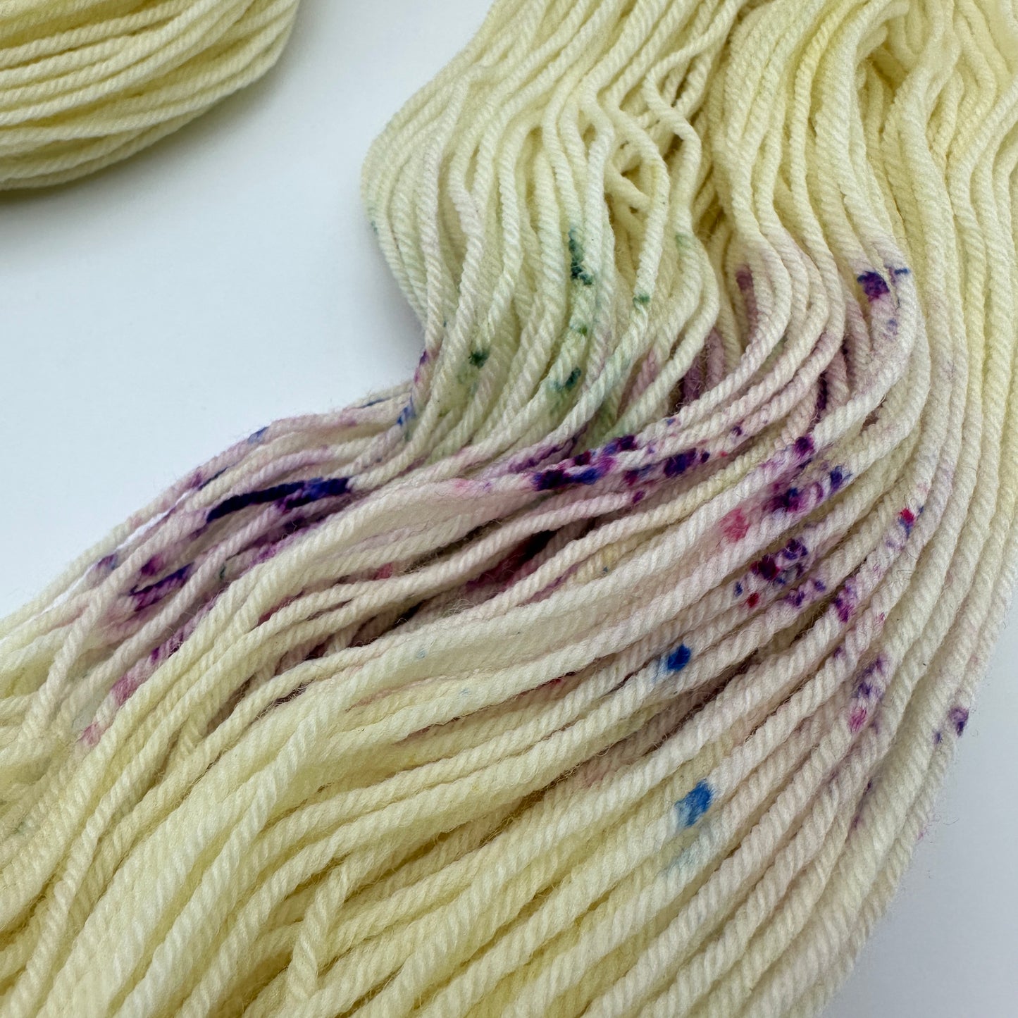 Handgefärbte Sockenwolle, 4-fach Wolle, 100 g, Nr. 127