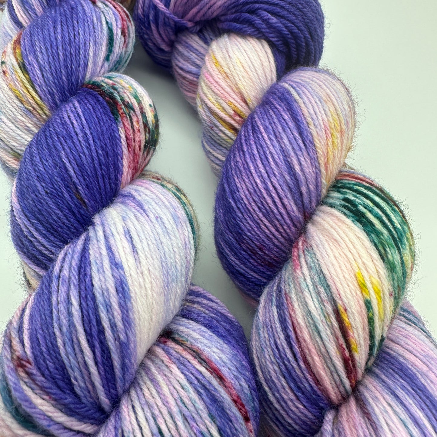 Handgefärbte Sockenwolle, 4-fach Wolle, 100 g, Nr. 128