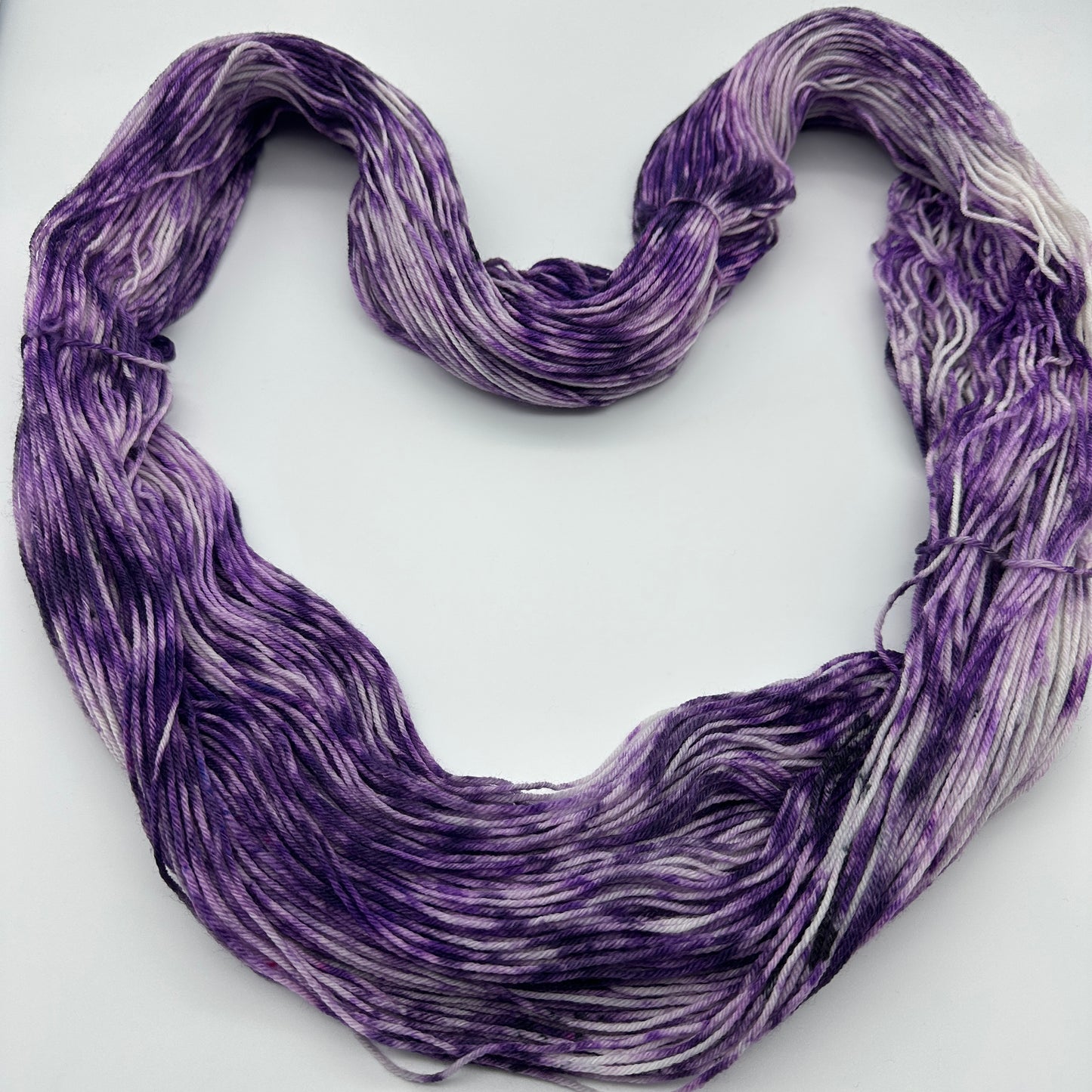 Handgefärbte Sockenwolle, 4-fach Wolle, 100 g, Nr. 94