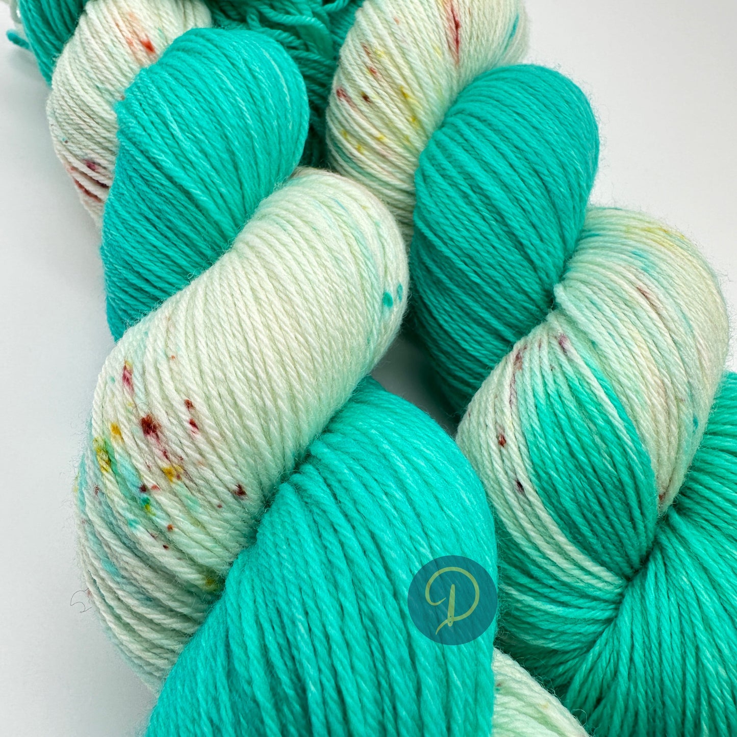 Handgefärbte Sockenwolle, "Spring in aqua", 4-fach Wolle, 100 g, Nr. 36