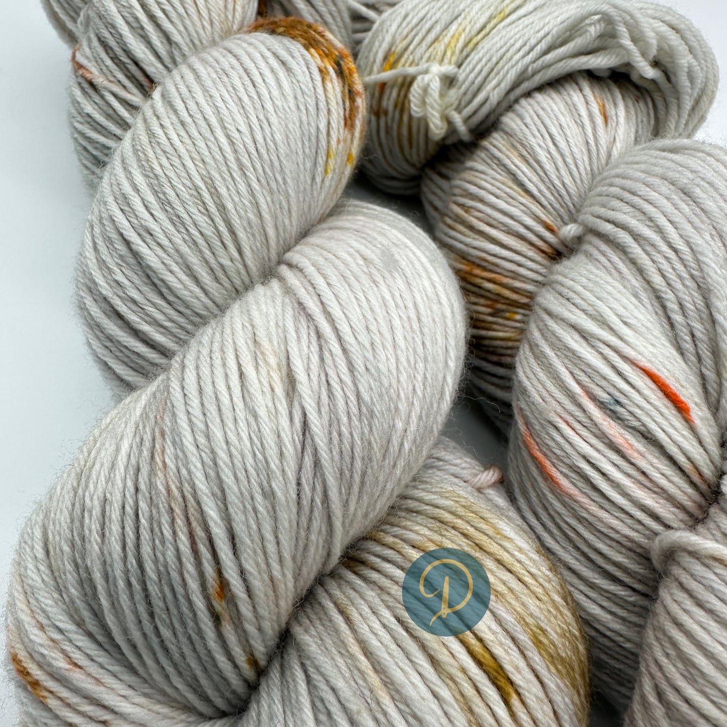 Handgefärbte Wolle, Sockenwolle 6-fach, 150 g, Nr. 657