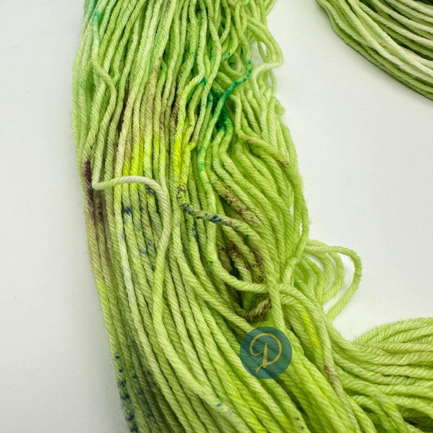 Handgefärbte Wolle, Sockenwolle 6-fach, 150 g, Nr. 642