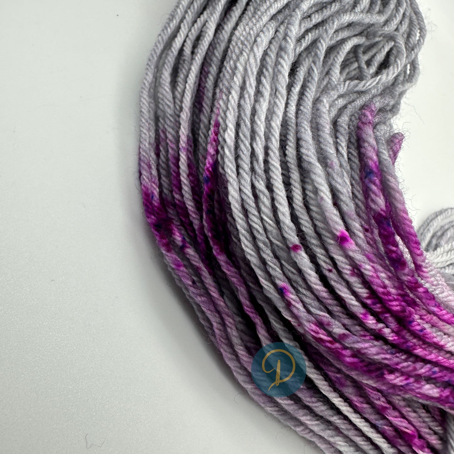 Handgefärbte Sockenwolle, 4-fach Wolle, 100 g, Nr. 84