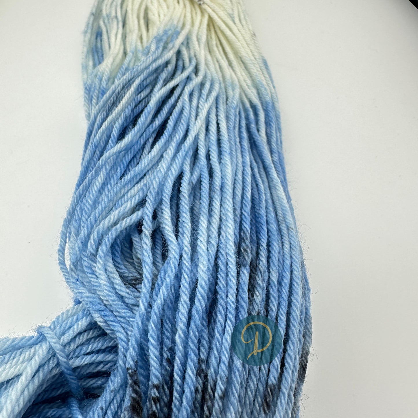 Handgefärbte Sockenwolle, 4-fach Wolle, 100 g, Nr. 111