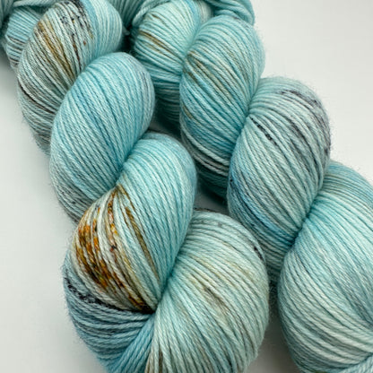 Handgefärbte Sockenwolle,  4-fach Wolle, 100 g, Nr. 16A