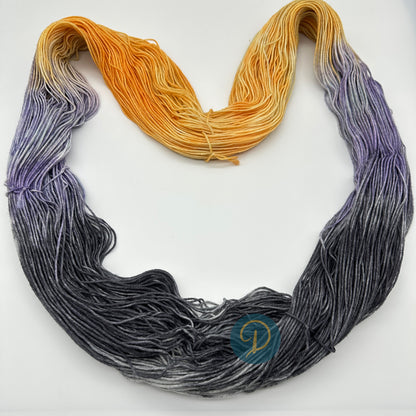 Handgefärbte Sockenwolle,  4-fach Wolle, 100 g, Nr. 115