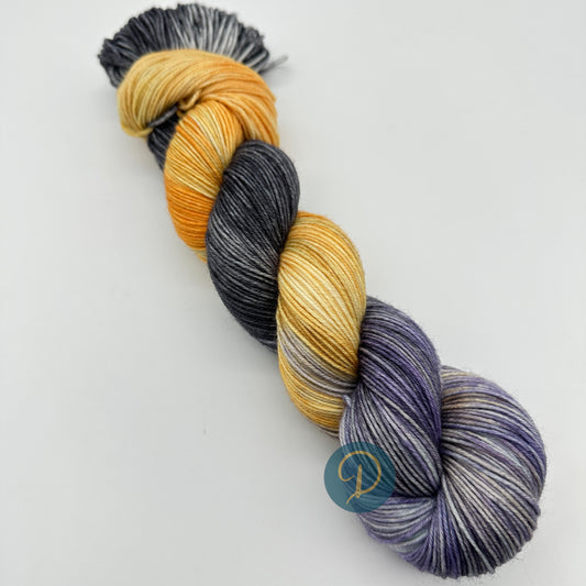 Handgefärbte Sockenwolle,  4-fach Wolle, 100 g, Nr. 115