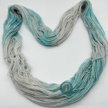Handgefärbte Sockenwolle,  4-fach Wolle, 100 g, Nr. 15A