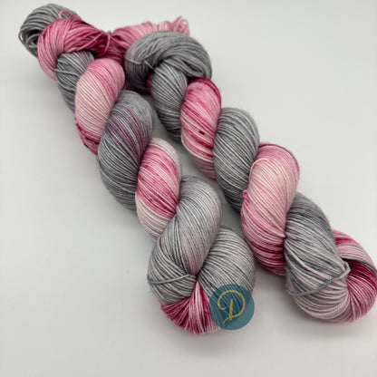 Handgefärbte Sockenwolle,  4-fach Wolle, 100 g, Nr. 29A