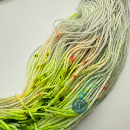 Handgefärbte Sockenwolle,  4-fach Wolle, 100 g, Nr. 119