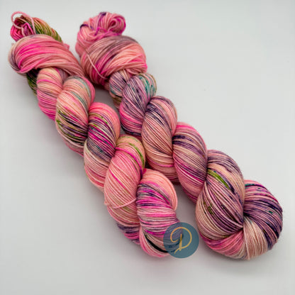 Handgefärbte Sockenwolle,  4-fach Wolle, 100 g, Nr. 28A