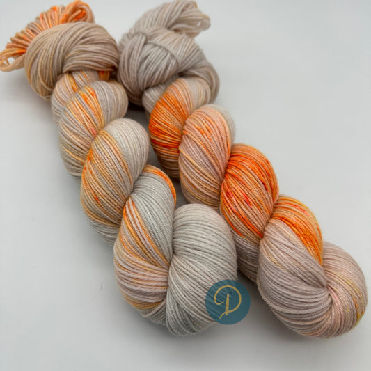 Handgefärbte Sockenwolle,  4-fach Wolle, 100 g, Nr. 14A