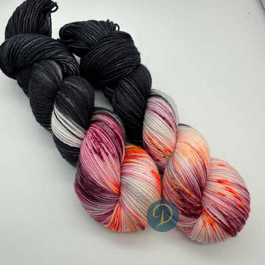 Handgefärbte Sockenwolle,  4-fach Wolle, 100 g, Nr. 36A