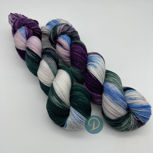 Handgefärbte Sockenwolle,  4-fach Wolle, 100 g, Nr. 24