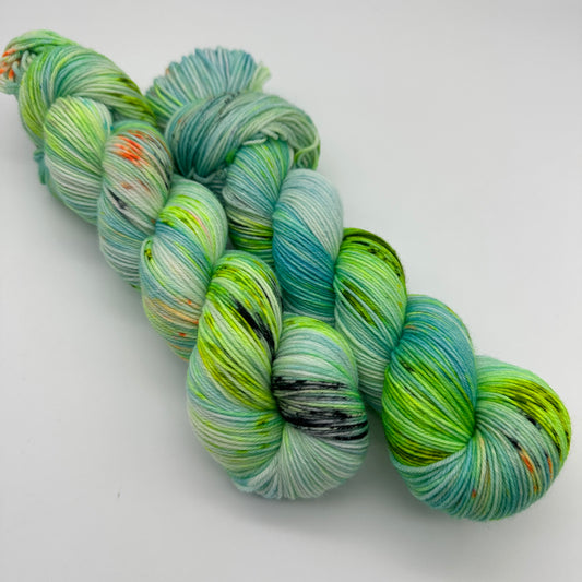 Handgefärbte Sockenwolle,  4-fach Wolle, 100 g, Nr. 130