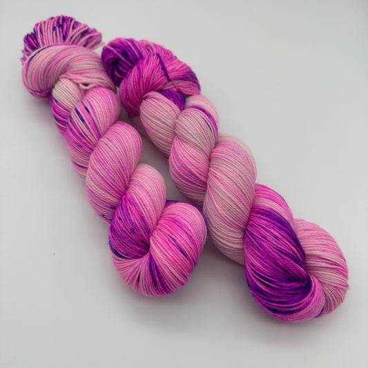 Handgefärbte Sockenwolle,  4-fach Wolle, 100 g, Nr. 132