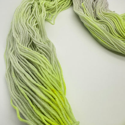 Handgefärbte Sockenwolle,  4-fach Wolle, 100 g, Nr. 138