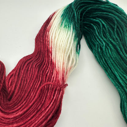 Unperfekte Schönheit Nr. 11B – Handgefärbte Sockenwolle 6-fach, 150 g Sonderpreis