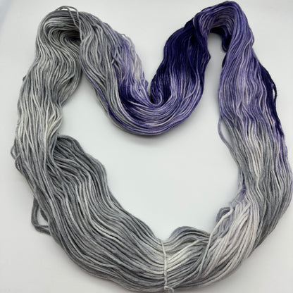 Zweite-Chance-Strang Nr. 605 – Handgefärbte Sockenwolle 6-fach, 150 g Sonderpreis