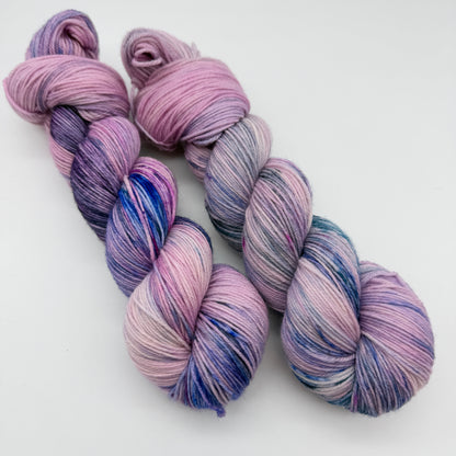 Handgefärbte Sockenwolle,  4-fach Wolle, 100 g, Nr. 5A