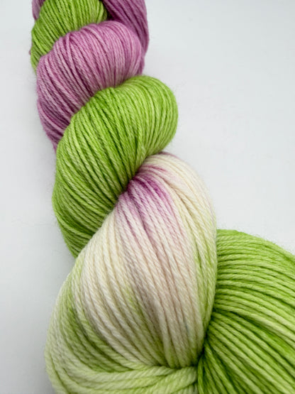 Handgefärbte Sockenwolle,  4-fach Wolle, 100 g, Nr. 140