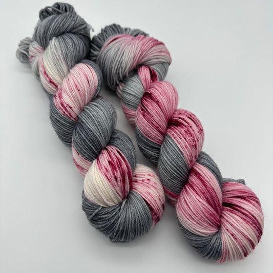 Handgefärbte Sockenwolle,  4-fach Wolle, 100 g, Nr. 71