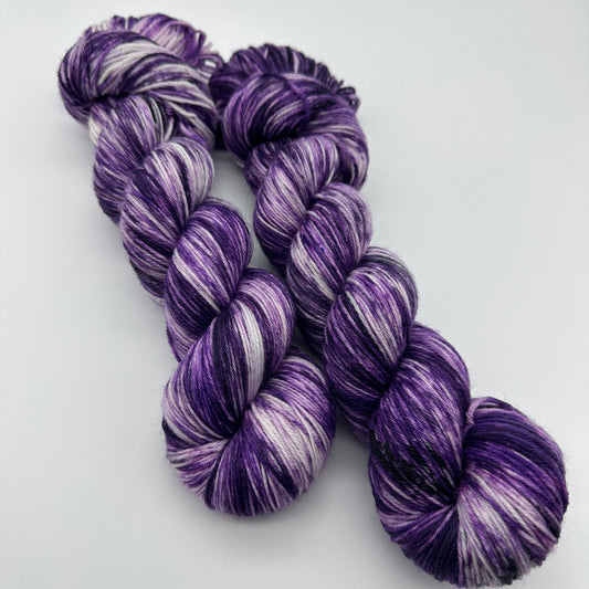 Handgefärbte Sockenwolle,  4-fach Wolle, 100 g, Nr. 94