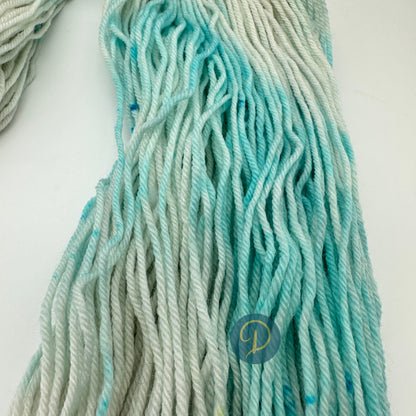 Handgefärbte Sockenwolle,  4-fach Wolle, 100 g, Nr. 110