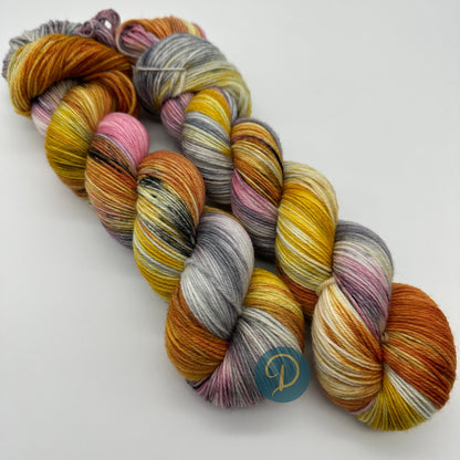 Handgefärbte Sockenwolle,  4-fach Wolle, 100 g, Nr. 2A