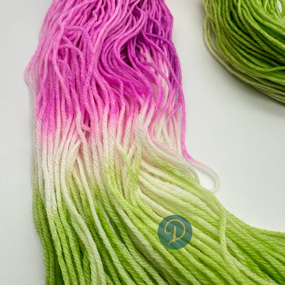 Handgefärbte Sockenwolle,  wildernde 4-fach Wolle, 100 g, Nr. 81