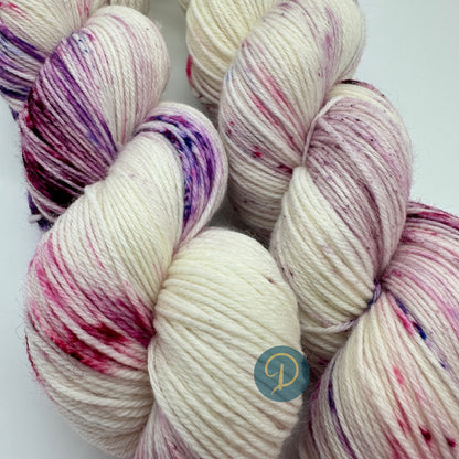 Handgefärbte Sockenwolle,  4-fach Wolle, 100 g, Nr. 97