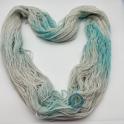 Handgefärbte Sockenwolle,  4-fach Wolle, 100 g, Nr. 110