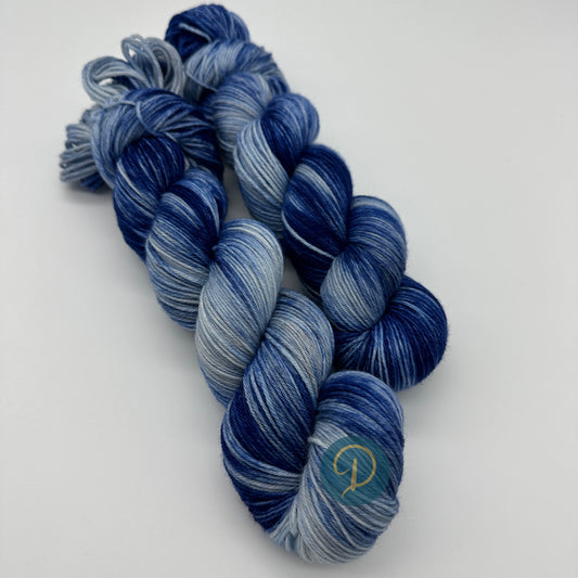 Handgefärbte Sockenwolle,  4-fach Wolle, 100 g, Nr. 48