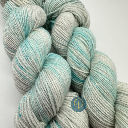 Handgefärbte Sockenwolle,  4-fach Wolle, 100 g, Nr. 110