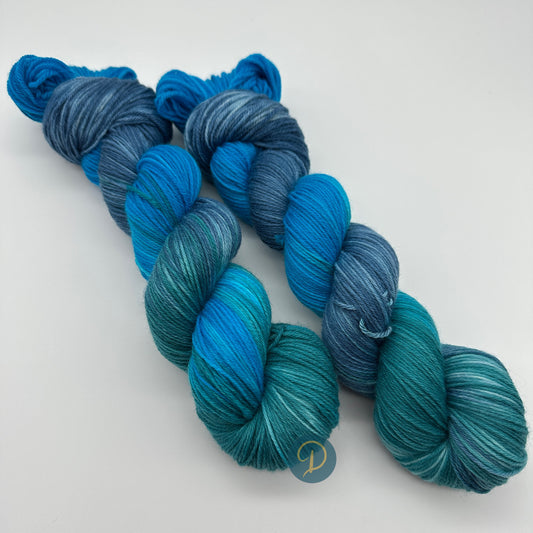 Handgefärbte Sockenwolle,  4-fach Wolle, 100 g, Nr. 83