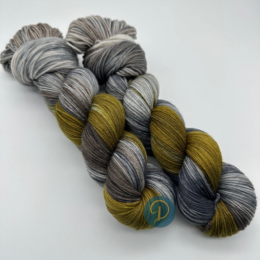 Handgefärbte Sockenwolle,  4-fach Wolle, 100 g, Nr. 88