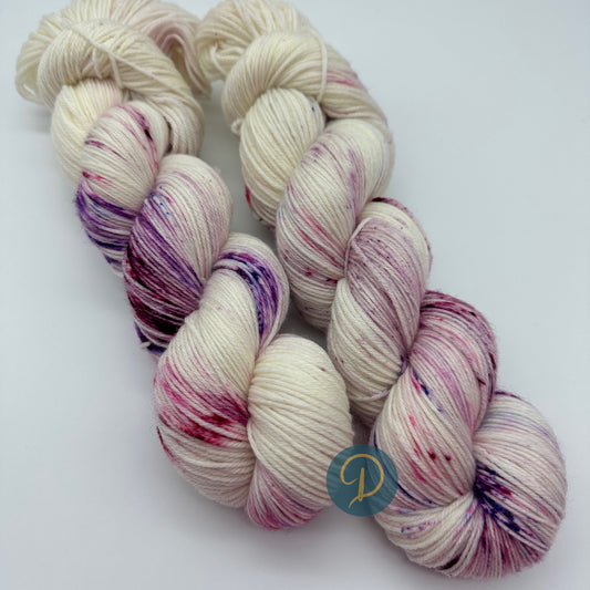 Handgefärbte Sockenwolle,  4-fach Wolle, 100 g, Nr. 97